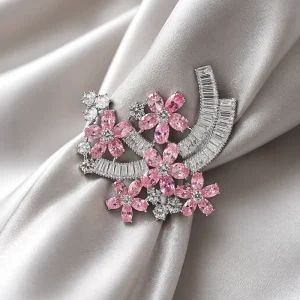 Recommend Style Fashion Elegant Plated Floral Brass Zircon Brooch Pin for Ladies Children’s Engagement Party Wedding