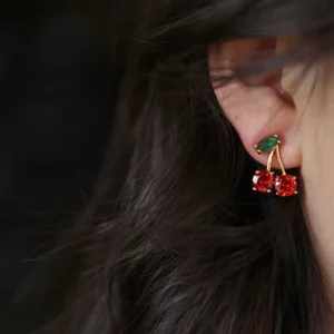 Red Crystal Cherry Leaf Stud Earrings for Women Cute Crystal Fruit Earring Fashion Daily Wear Party Fashion Jewelry Gift