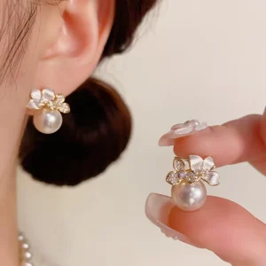 Resoul 14K Gold Plated Pearl Copper Stud Earrings with S925 Silver Needle Floral Earrings Women Fashion Accessories