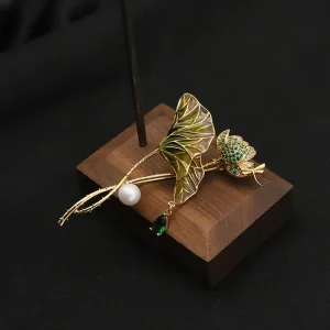 Retro Inspired Freshwater Pearl Brooch For Gatsby Theme Party Flapper Dress Formal Event Vintage Jewelry