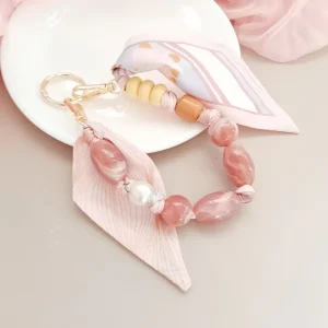Retro Shaped Beaded Scarf Mobile Phone Chain with Hanging Pendant for Bag and Car Keychain