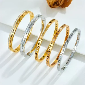 Roman Numeral Hollow Women’s Fashionable Elegant 18K Gold Plated Zircon Bracelet Cyber Celebrity All Match Ins Style Advanced