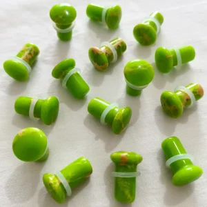[SE SF026] Popular High Quality Fashion Howlite Stone Single Flared Convex Ear Plugs Body Piercing Jewelry