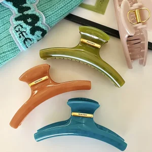 Shes Korean Extra Large 12cm Arc Shaped Hair Clip New Style Plastic Letter Hair Claw For Women & Girls