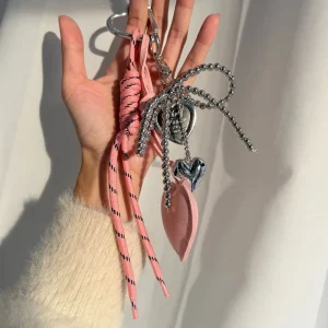Silver Ball Chain Pendant PU Leather Keychain Heart Key Ring Snap in Photo Keychain with Rope Chains Bag Accessories Charms