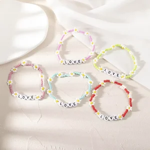 Simple Fancy Pastel Seed Bead Woven Initial Bracelets Cute Customized Daisy Flower Words Love Inspire Bracelets for Kids Teens
