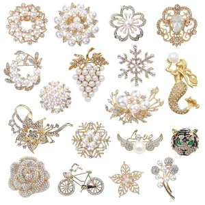 Simple Pearl Flower Brooch Rhinestone Alloy Pin Versatile Women Clothing Accessory