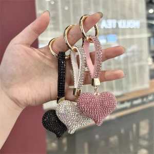 Sparkly Full Rhinestone Heart Keychain for Her Aesthetic Bling Heart Bag Charm for Women Luxury Crystal Keyring Accessory Gift