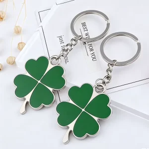 St. Patrick Day Gift Bag Charm Custom Logo Green Enamel Metal Lucky Four Leaf Clover Keychain Accessories for Key
