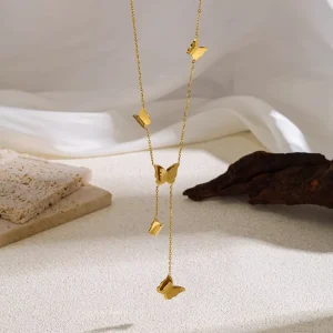 Stainless Steel 18K Gold Plated Exquisite Dainty Butterfly Pendant Unique Fashion Titanium Steel Necklace for Women
