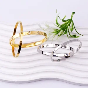 Stainless Steel Bangle Bracelet for Women Tarnish Free Titanium Steel Fashion Cuff Bracelet European Style Jewelry