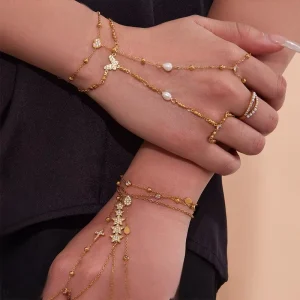 Stainless Steel Chic Hypoallergenic Multi-design Star Hand Chain Set Women Edgy Fashion Jewelry