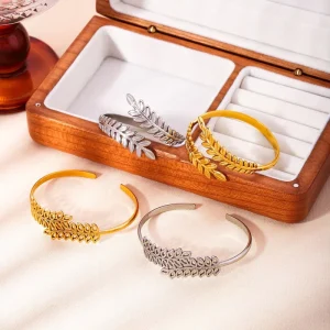 Stainless Steel Electroplated Cuff Wide-Panel Textured Open High-End Instagram-Style Non-Fading