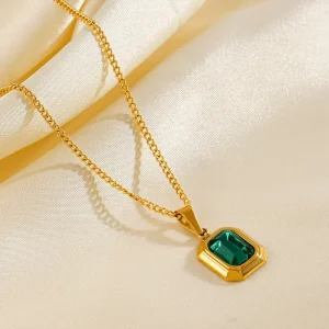 Stainless Steel Square Zircon Pendant Necklace Claw Setting High Quality Custom Fashion Minimalist Unisex