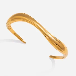 Stainless Steel Wave Charm Bracelet Women Non Fading Jewelry Light Luxury High End Accessories