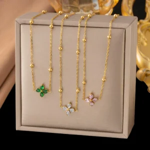 Stainless Steel White Diamond Four-leaf Clover Pendant Necklace Zircon Ins-style Light Luxury Niche High-end Feel