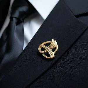 Streamlined Metal Brooch Understated Luxury Geometric Openwork Suit Lapel Pin Business Formal Accessory