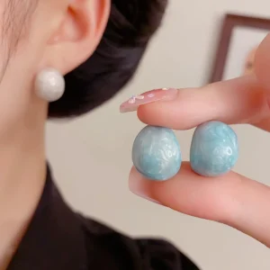 Summer New Arrival Retro White Water Drop Stud Earrings for Women Minimalist Luxury Design Fashion Jewelry