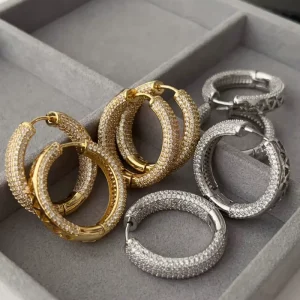 Summer New Sparkling Hoop Earrings Pave Zircon Circle Shaped Hoop Earrings Classic Style