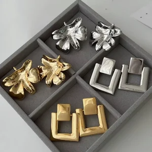 Summer Unique Textured Brass Earrings Square Shaped Leaf Shaped Metal Polished Stud Earrings