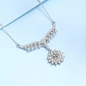 Sunflower Fashion Jewelry Pendant VVS D Color Moissanite Diamond Necklace 925 Pure High Quality Women Silver Chain