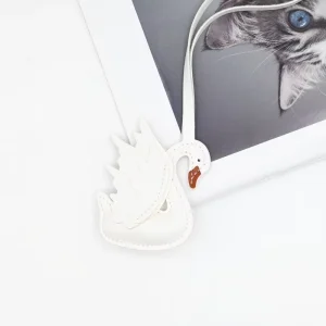Swan Black White Cute Fashionable Exquisite Animal PU Handmade Sewing Versatile Couple Car Keychain Bag Pendant