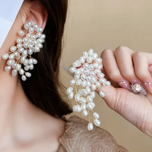 Sweet Pearl Flower Earrings Women Jewelry Exaggerated Beaded Asymmetric Pearl Tassel Earrings