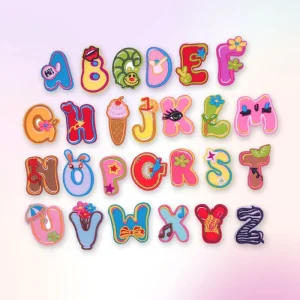The New Hot Letter Patch in Stock DIY Kids Cartoon Iorn on Alphabet Patches Custom Fashion Letter Embroidery Patch
