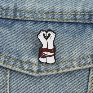 Tied up Heart Hands Brooch Enamel Pins Creative Love Bondage Heart Metal Brooches Lapel Badge Jewelry
