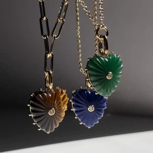 Trendy Fashion Accessories for Europe & USA Love Necklace Jewelry 18K Gold Plated Stainless Steel Pendant