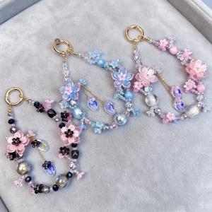 Trendy Kawaii Floral Beaded Phone Lanyard Bag Charm Handmade Crystal Flower Bead Keychain for Phone & Handbag