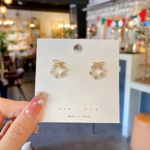 Trendy Small Earrings Fashion Jewelry Rhinestone Stud Earrings for Women