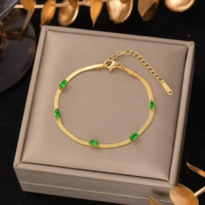 Trendy Women’s Gold Plated Stainless Steel Bracelets Waterproof Non Tarnish Four Clover Heart Charm Chains Fashion Accessories