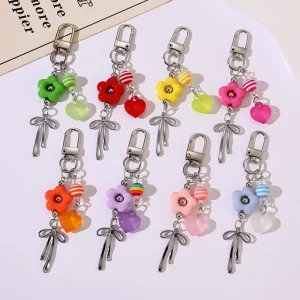 Trendy Y2K Acrylic Key Ring Beaded Heart Bow Ornaments Versatile Phone Student School Bag Backpack Decor Charms