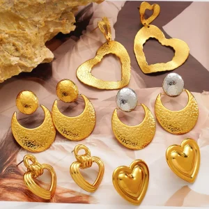 Two Tone 18K Gold Plated Large Heart Zircon Huggie Earrings Women Titanium Steel Hypoallergenic Trendy Elegant Party Micro