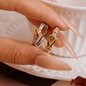 Two Tone Jewelry Woman Fashion Ring Interlocking Rings High Quality Stainless Steel Jewelry Luxury Accessories