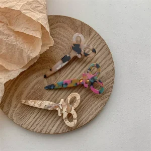 Unique Acetate Waterproof Scissor Hair Clip Sweet Versatile Bangs Clip Korean Japanese Creative Unisex Hair Accessories for