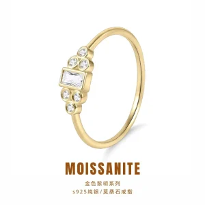 Unisex Sterling Silver S925 Gold Plated Minimalist Bezel Setting Ring with Moissanite