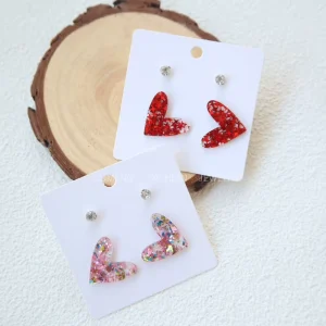 Valentines Day Women’s Vintage Plastic Stud Earrings Two Piece Set Chic Sequined Heart Shaped Ear Cuffs Ins