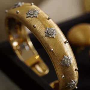 Vintage 18K Gold Plated Brilliant Cut Natural Diamond Brushed Retro Bracelet Bangle Earrings Set Hand-carved High-end Jewelry