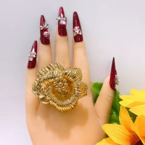 Vintage 3D Big Gold Flower Statement Ring Women Retro Textured Floral Adjustable Open Exaggerated Cocktail Party Finger Jewelry