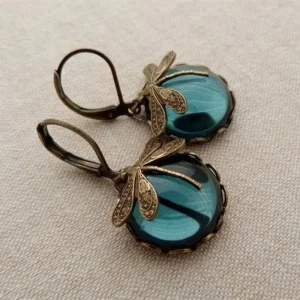 Vintage Bronze Dragonfly Earrings Gold Color Metal Carving Pattern Inlaid Moonstone Drop Earrings for Women Jewelry