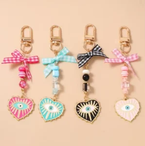 Vintage Cartoon Beaded Charm Peach Heart Keychain Bow-uv Carabiner Keychain Hook-bag Pendant