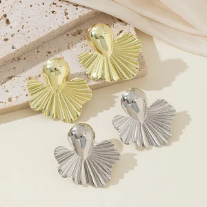 Vintage Metal Flower Earrings for Women Trendy Large Gold Color Textured Petal Party Accessories Fashion Jewelry Gift