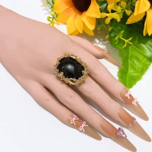 Vintage Oval Black Gemstone Ring Gold Filigree Statement Cocktail Ring Elegant Big Stone Party Jewelry Gift for Women
