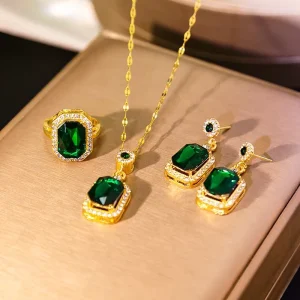 Vintage Zircon Crystal Women Jewelry Set Gold Plated Diamond Pendant Necklace Ring and Dangle Earring for Wedding Occasion
