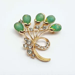 Waterproof Fashion Daisies Brooch