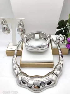 Wedding Trendy Party Gift Factory Popular Unique Copper Alloy Gold Plated Birthday Daily Anniversary Jewelry Set