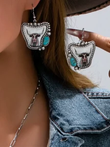 Western Till Retro Turquoise Longhorn Cow Bull Cowboy Pendant Bohemian Dangle Earrings for Women Fashion Jewelry