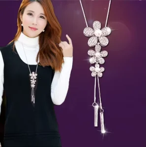 Woman Fashion Rhinestones Crystal Various Flower Pendant Necklace Costume Jewelry Pearl Tassel Long Chain Sweater Necklaces